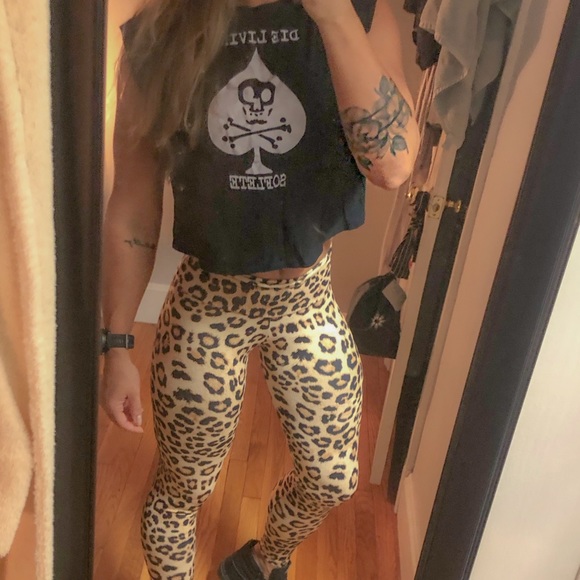 Meet your Posher, Amanda - Picture 1 of 1